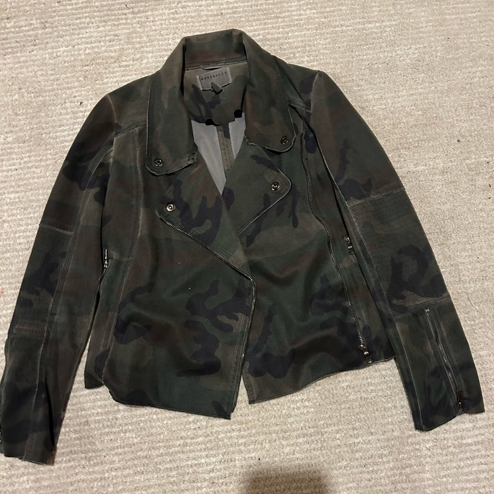 Evereve camo bomber jacket